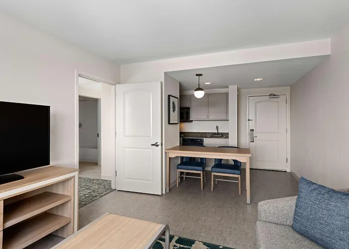 Homewood Suites By Hilton West Palm Beach